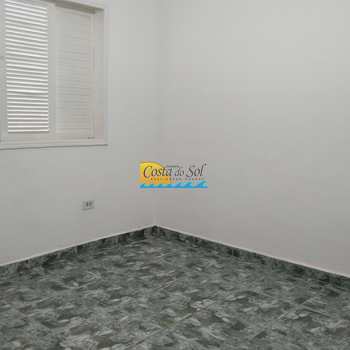 Casa em Praia Grande, bairro Anhanguera