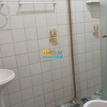 Casa em Praia Grande, bairro Anhanguera