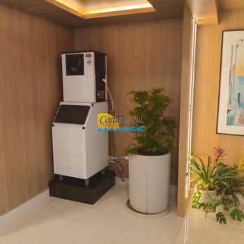 Apartamento em Praia Grande, bairro Caiçara