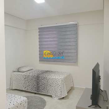 Apartamento em Praia Grande, bairro Caiçara