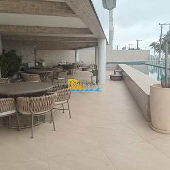 Apartamento em Praia Grande, bairro Caiçara