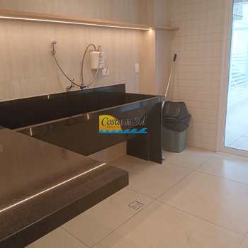 Apartamento em Praia Grande, bairro Caiçara