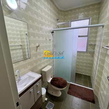 Apartamento em Praia Grande, bairro Guilhermina