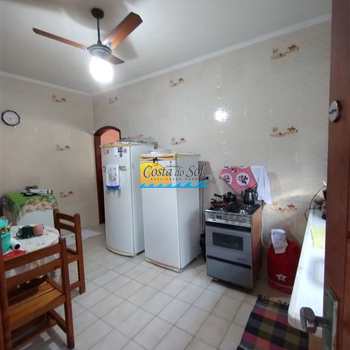 Casa em Praia Grande, bairro Caiçara