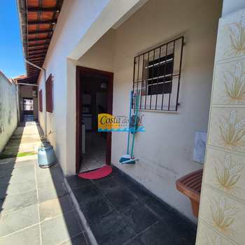 Casa em Praia Grande, bairro Mirim