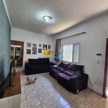 Casa em Praia Grande, bairro Mirim