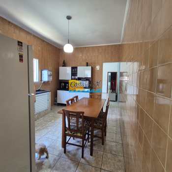 Casa em Praia Grande, bairro Mirim