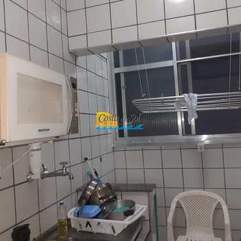 Apartamento em Praia Grande, bairro Guilhermina