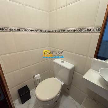 Apartamento em Praia Grande, bairro Guilhermina