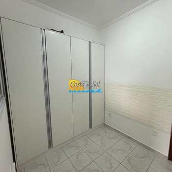 Apartamento em Praia Grande, bairro Guilhermina