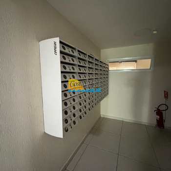 Apartamento em Praia Grande, bairro Guilhermina