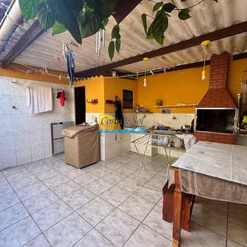 Casa em Praia Grande, bairro Guilhermina