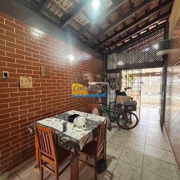 Casa em Praia Grande, bairro Guilhermina