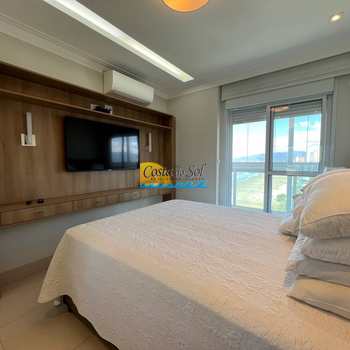 Apartamento em Praia Grande, bairro Canto do Forte