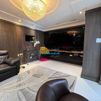 Apartamento em Praia Grande, bairro Canto do Forte