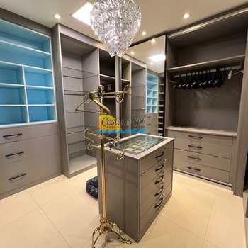 Apartamento em Praia Grande, bairro Canto do Forte