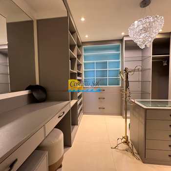 Apartamento em Praia Grande, bairro Canto do Forte