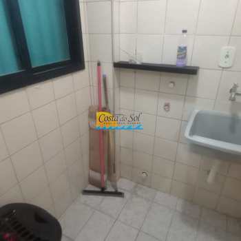 Apartamento em Praia Grande, bairro Guilhermina