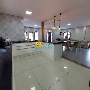 Casa em Praia Grande, bairro Flórida