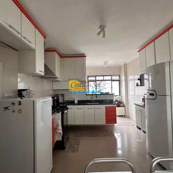 Apartamento em Praia Grande, bairro Canto do Forte
