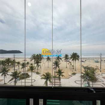 Apartamento em Praia Grande, bairro Canto do Forte