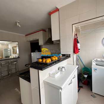 Apartamento em Praia Grande, bairro Canto do Forte
