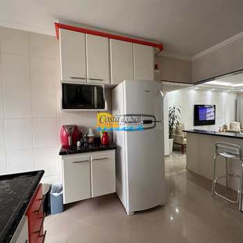 Apartamento em Praia Grande, bairro Canto do Forte