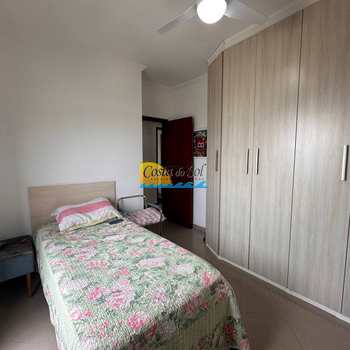 Apartamento em Praia Grande, bairro Canto do Forte