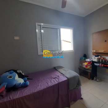 Casa em Praia Grande, bairro Mirim