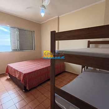 Apartamento em Praia Grande, bairro Guilhermina