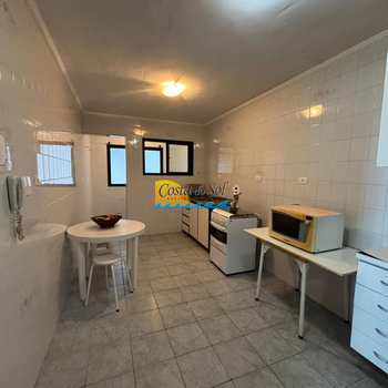 Apartamento em Praia Grande, bairro Guilhermina
