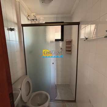 Apartamento em Praia Grande, bairro Guilhermina