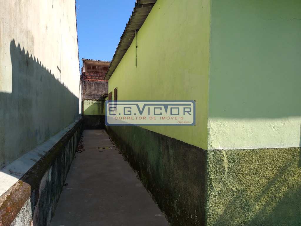 Casa em Mongaguá, no bairro Balneário Cascais