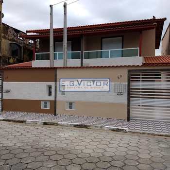 Sobrado em Mongaguá, bairro Vera Stella