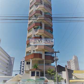Apartamento em Mongaguá, bairro Centro