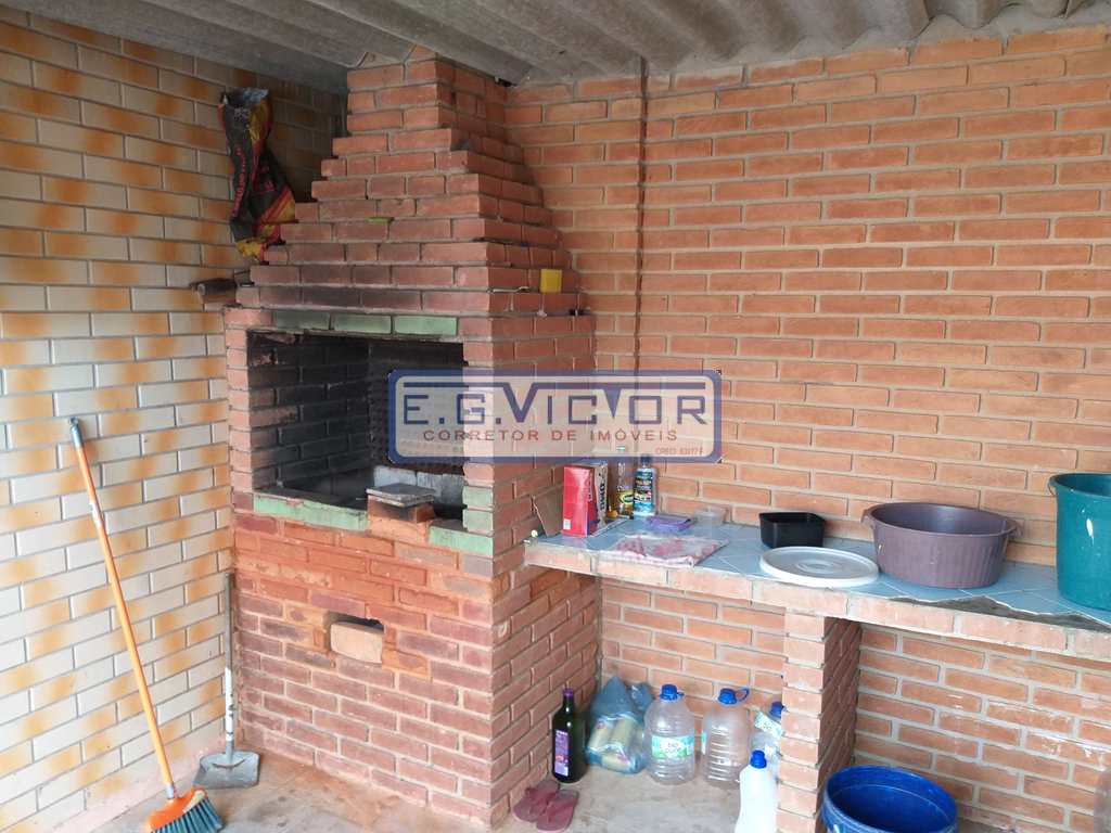 Casa em Mongaguá, no bairro Parque Marinho