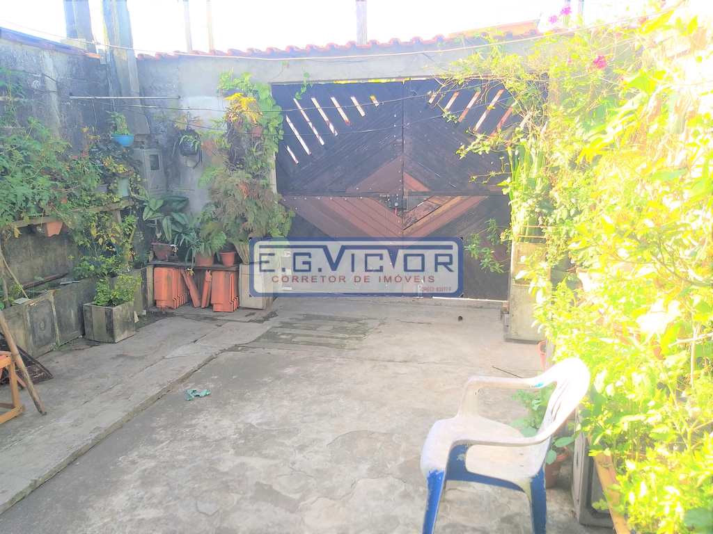 Casa em Mongaguá, no bairro Vila Oceanopolis