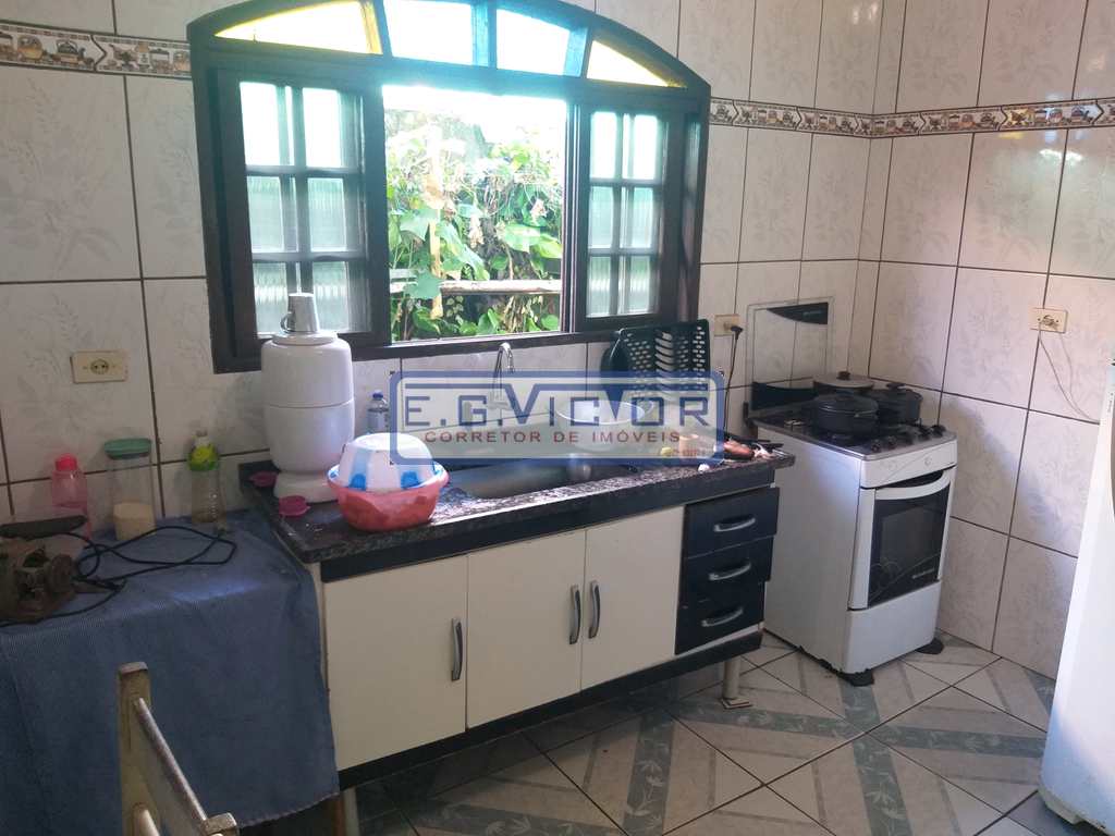 Casa em Mongaguá, no bairro Vila Oceanopolis
