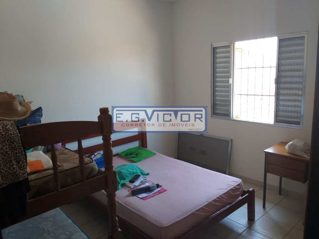 Sobrado em Mongaguá, no bairro Jardim Itapoan