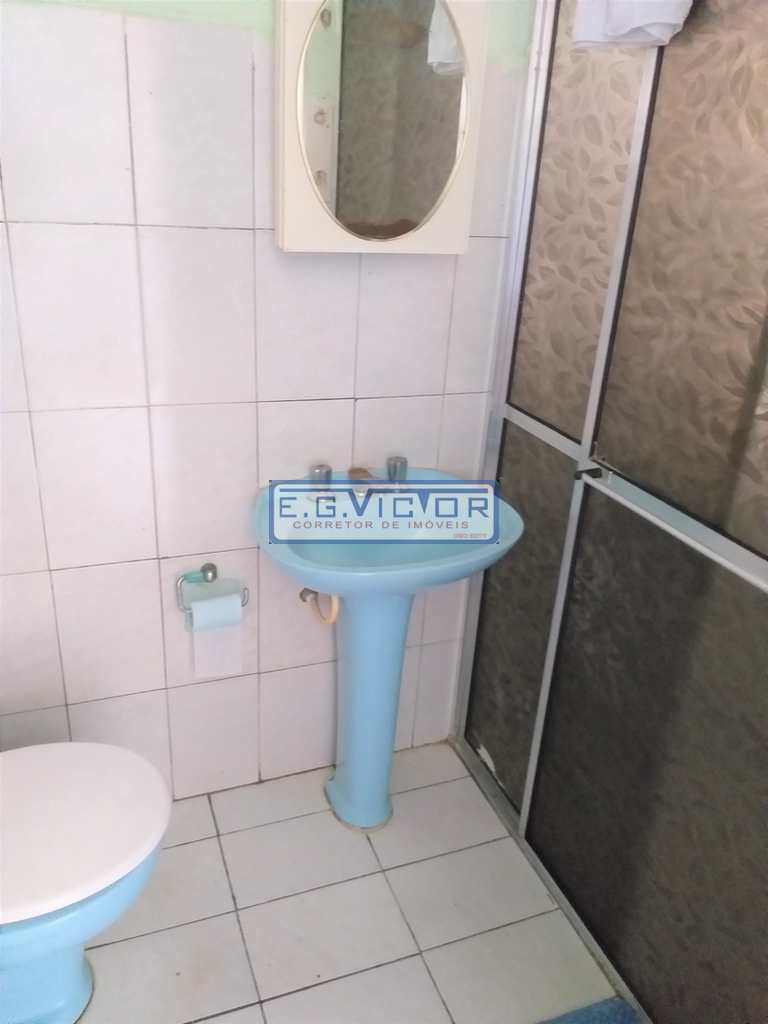 Sobrado Comercial em Mongaguá, no bairro Vera Cruz
