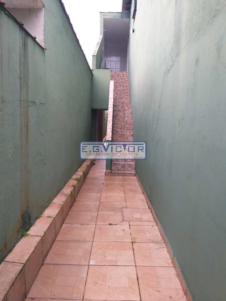 Sobrado Comercial em Mongaguá, no bairro Vera Cruz