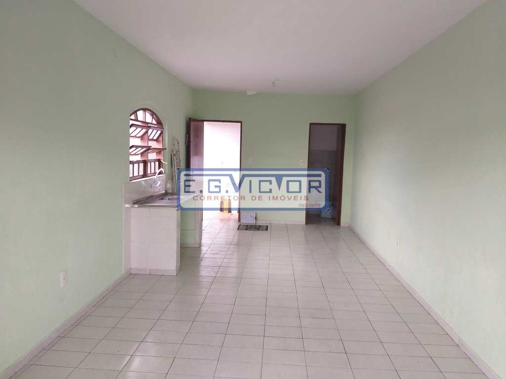 Sobrado Comercial em Mongaguá, no bairro Vera Cruz