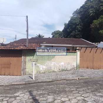 Casa em Mongaguá, bairro Vila Arens