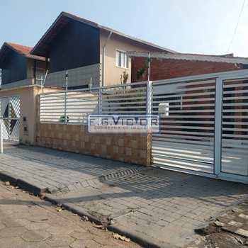 Casa em Mongaguá, bairro Balneário Itaóca