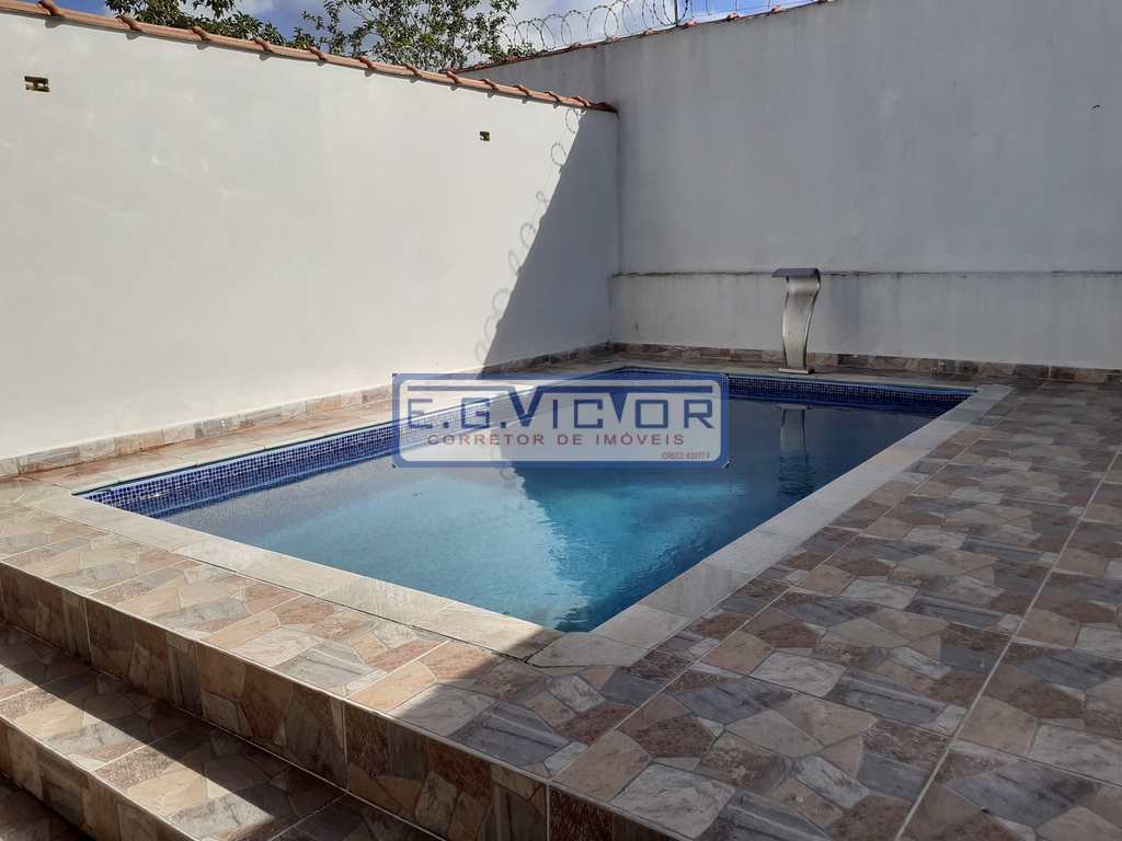 Casa em Mongaguá, no bairro Balneário Flórida Mirim