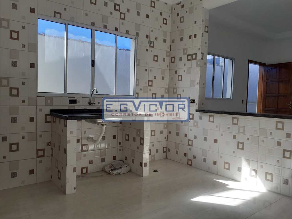 Casa em Mongaguá, no bairro Balneário Flórida Mirim