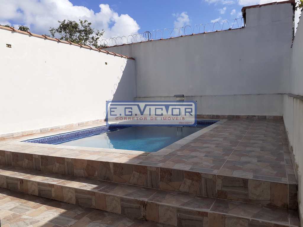 Casa em Mongaguá, no bairro Balneário Flórida Mirim