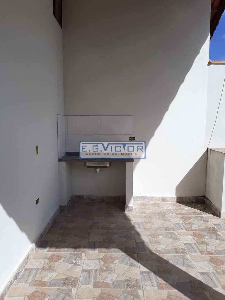 Casa em Mongaguá, no bairro Balneário Flórida Mirim