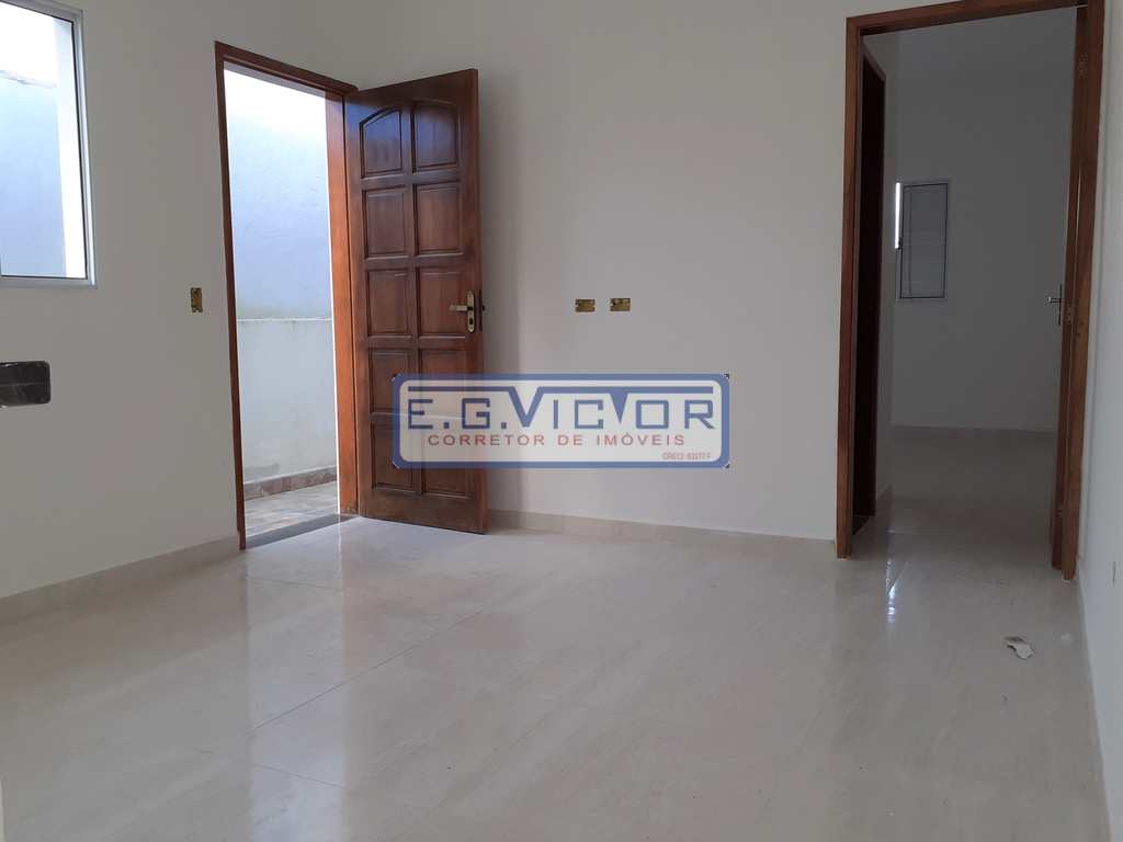 Casa em Mongaguá, no bairro Balneário Flórida Mirim