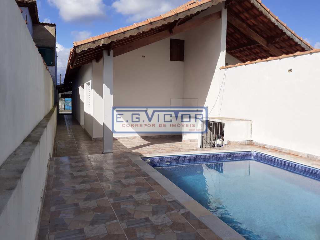 Casa em Mongaguá, no bairro Balneário Flórida Mirim